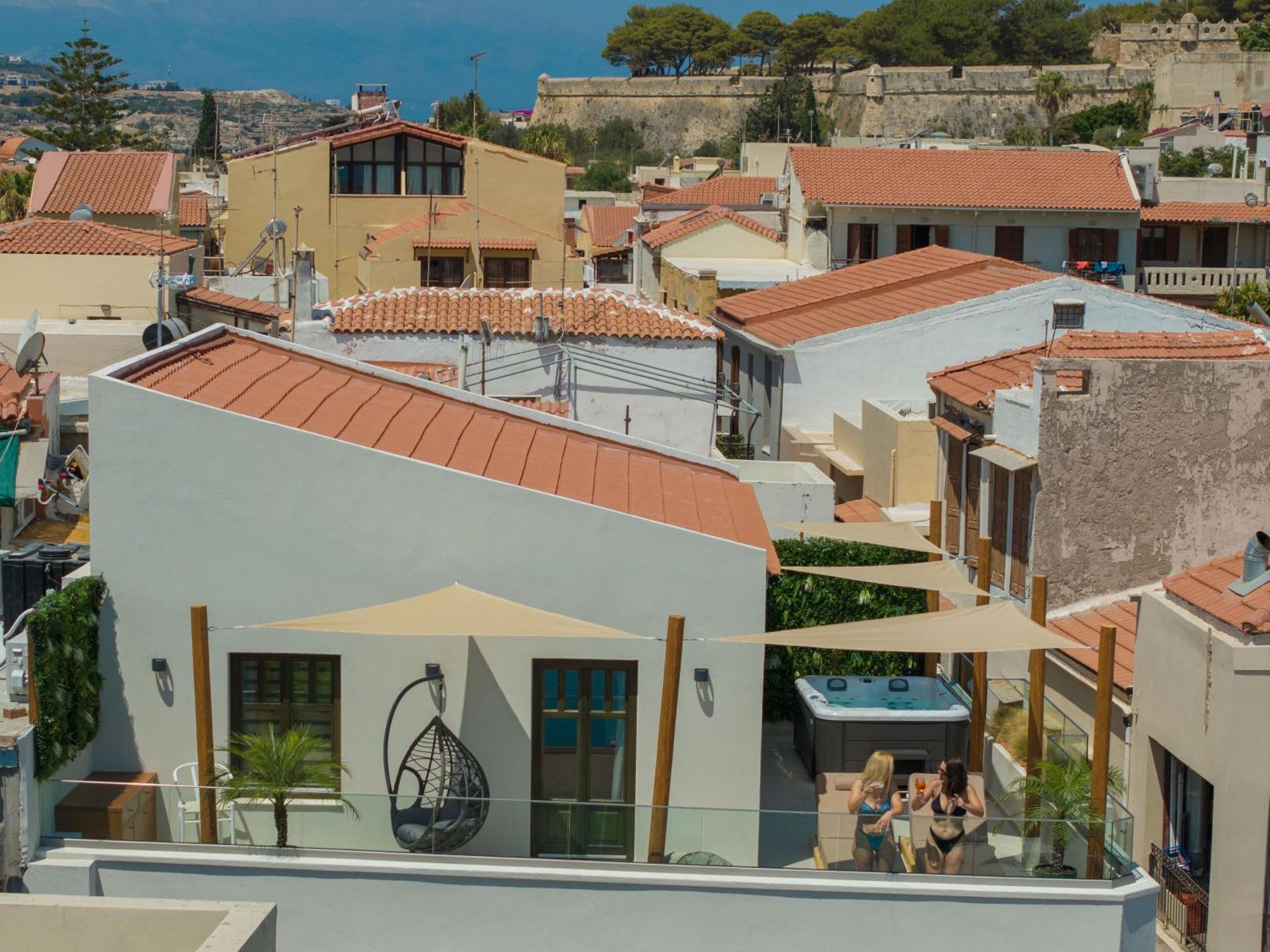 Rettimo Suites, Experience Luxury In The Heart Of Rethymno Eksteriør billede