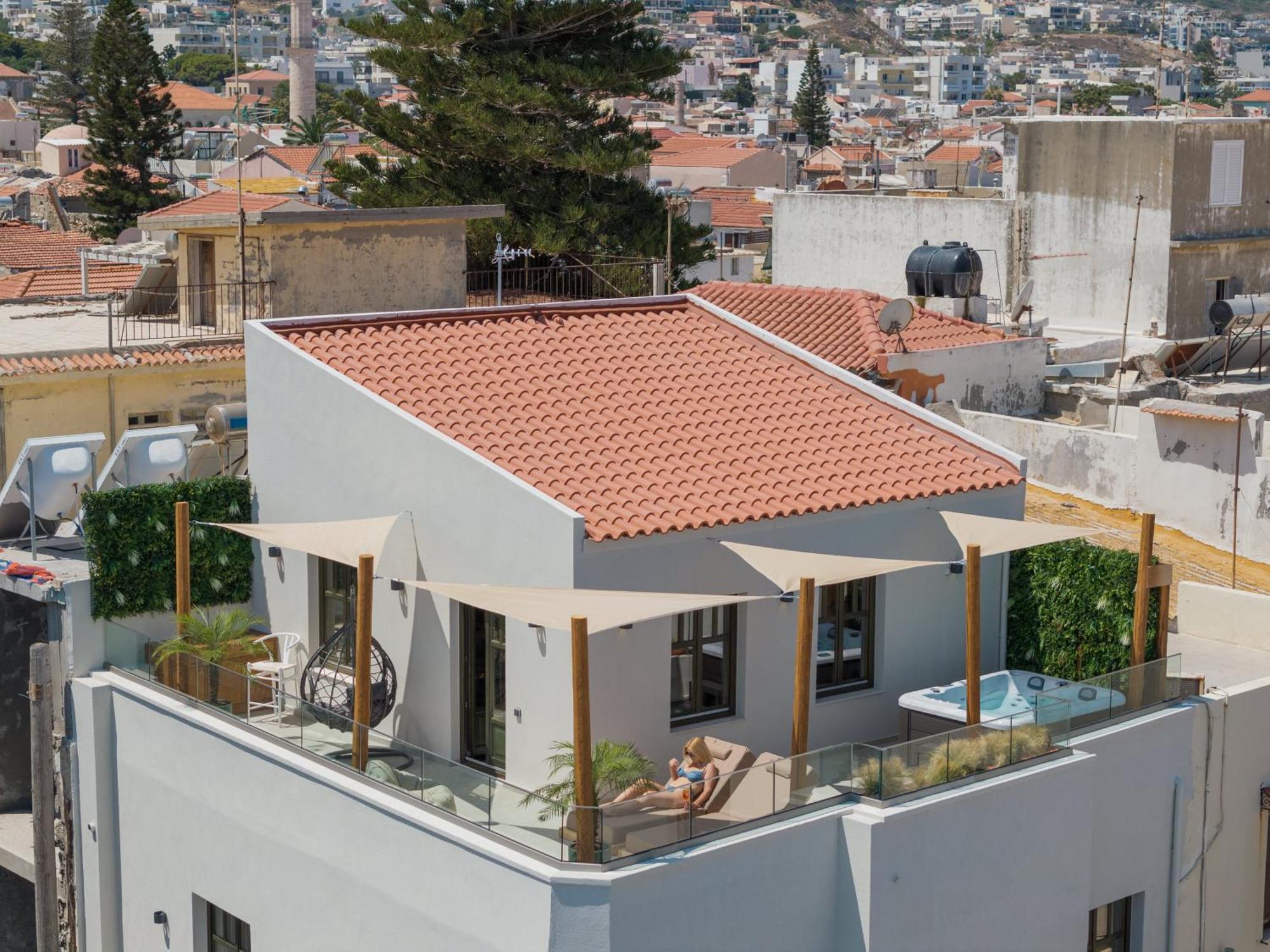 Rettimo Suites, Experience Luxury In The Heart Of Rethymno Eksteriør billede
