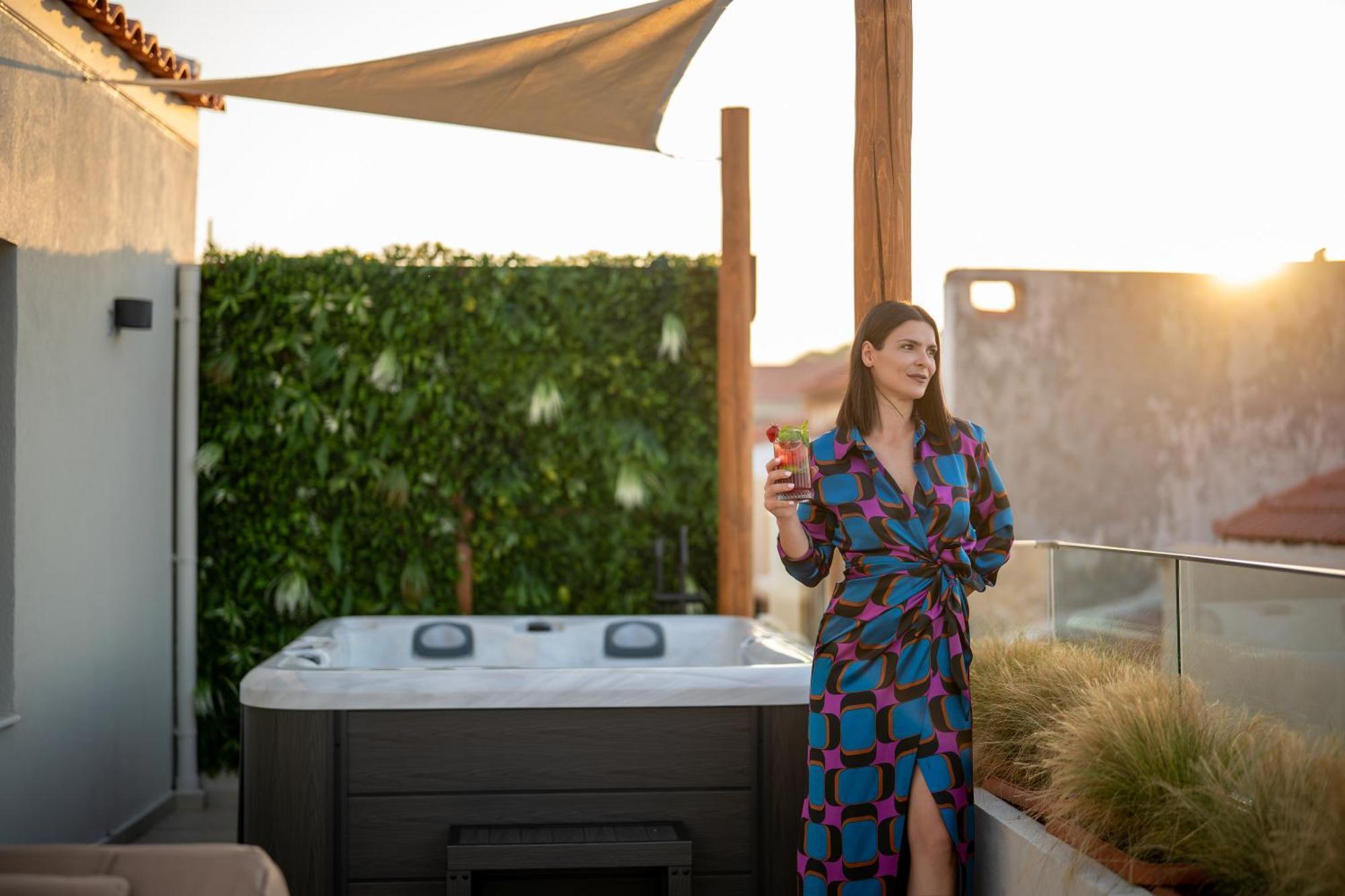 Rettimo Suites, Experience Luxury In The Heart Of Rethymno Eksteriør billede